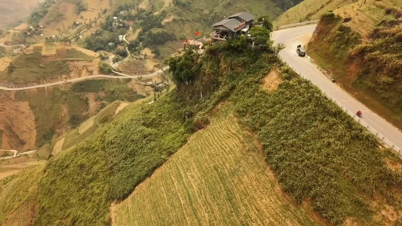 Voyage à moto sur les routes de Hà Giang